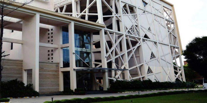 IMT Ghaziabad Placement Report 2015-17: IT/ ITES makes maximum 140 offers