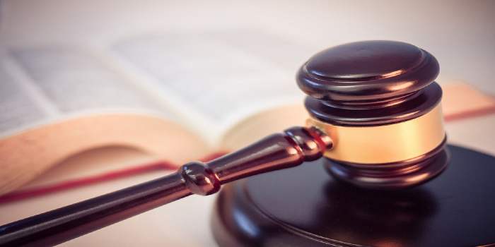 Study Law Abroad for Outstanding Employment Avenues