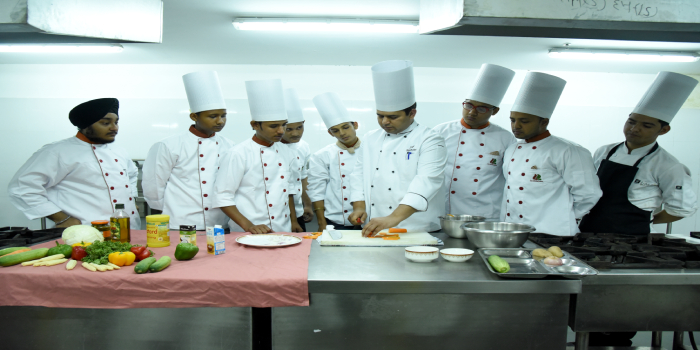 Step in for an industry-run, industry-driven course at AIH&TM
