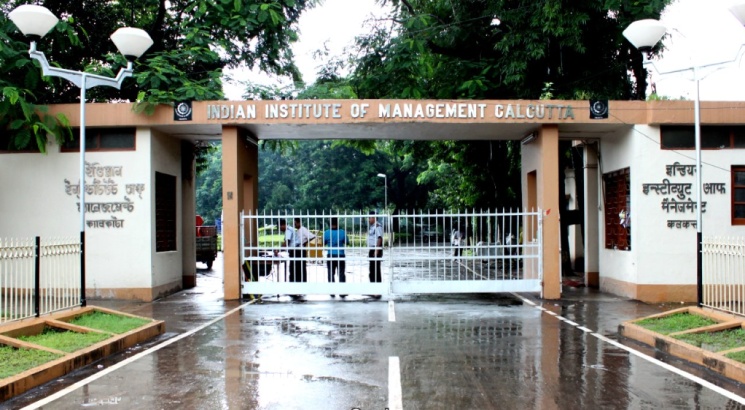 IIM Calcutta releases CAT 2018 Notification, Application to begin on August 8