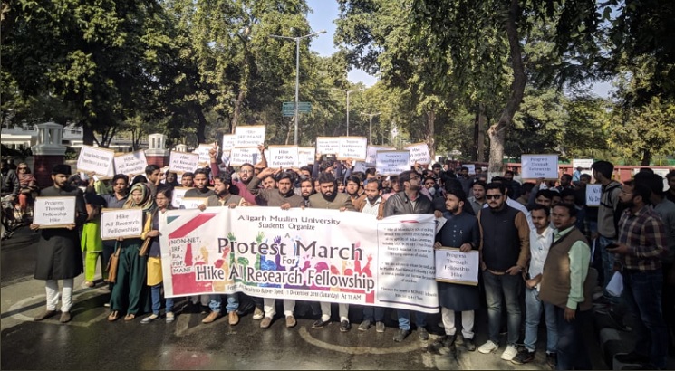 Researchers from IITs, IISc, AIIMS to hold protest outside MHRD demanding increase in grant