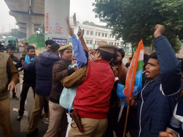 Protests, FIRs at Lucknow University following alleged law paper leak