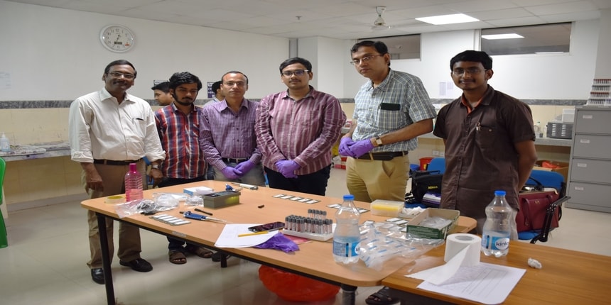 IIT Kharagpur Researchers Innovate Ultra-Low-Cost Blood Test Device