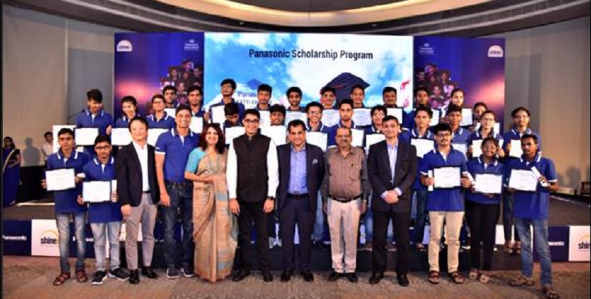 Panasonic awards 30 IIT students with Ratti Chhatr Scholarship