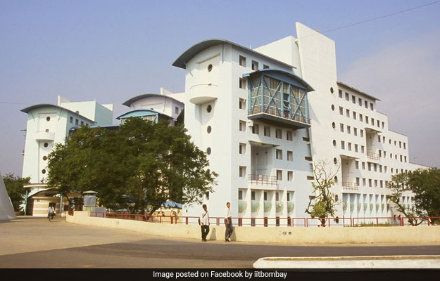 Coronavirus: IIT Bombay Releases Contact Tracking App For Possible Use By Authorities Coronavirus: IIT Bombay Releases Contact Tracking App For Possible Use By Authorities