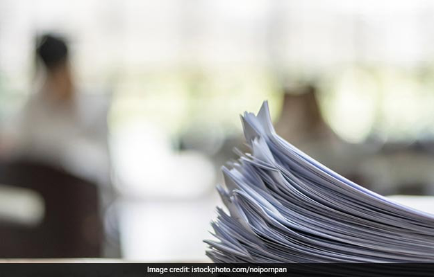 CBSE Class 12 Economics Paper Over; 'Easy Paper With Tricky Questions,' Say Students CBSE Class 12 Economics Paper Over; 'Easy Paper With Tricky Questions,' Say Students