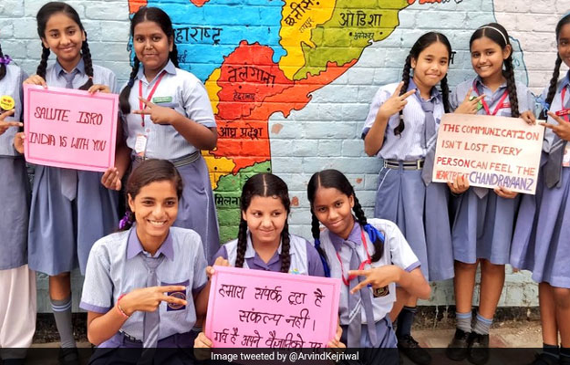 'Salute ISRO': Delhi Government School Students' Message For ISRO 'Salute ISRO': Delhi Government School Students' Message For ISRO