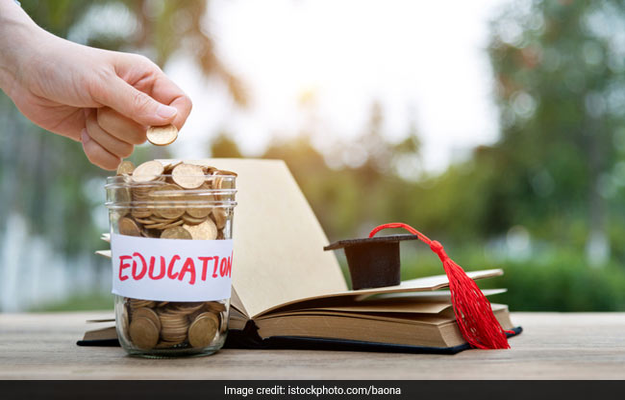 UP Schools Not To Take Advance School Fee, Transportation Fee During Lockdown UP Schools Not To Take Advance School Fee, Transportation Fee During Lockdown