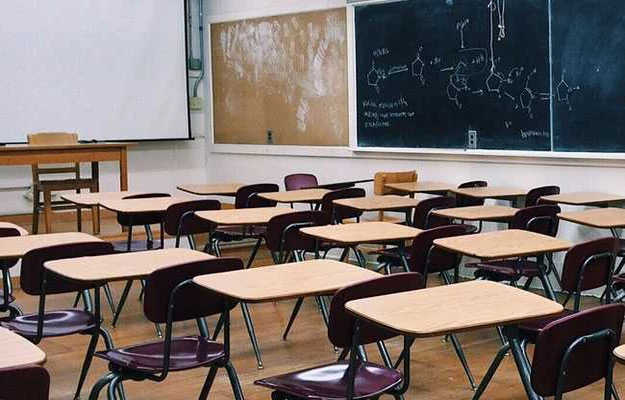 Carry Sanitiser, Wear Mask: CBSE To Examinees As It Announces Date Sheet For Remaining Papers Carry Sanitiser, Wear Mask: CBSE To Examinees As It Announces Date Sheet For Remaining Papers