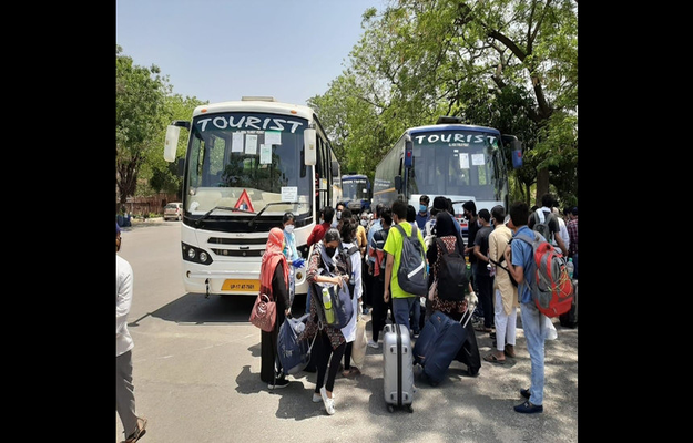 Lockdown 4: Jamia Millia Islamia Hosteller Students Going Back Home To Bihar Lockdown 4: Jamia Millia Islamia Hosteller Students Going Back Home To Bihar