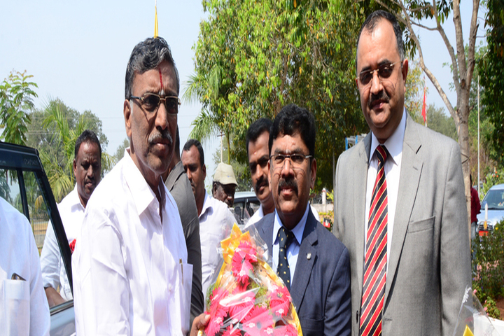 Thiruvalluvar University, Vellore Guest at Thiruvalluvar University, Vellore