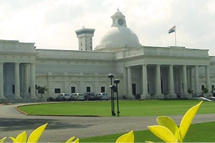 Iit Roorkee Courses Fee Cut Off Ranking Admission