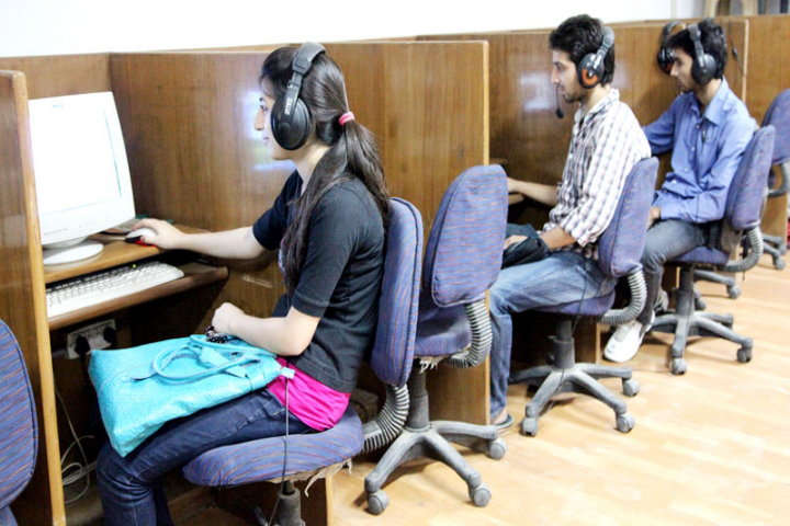 Al Falah University, Faridabad IT Lab of Al Falah University Faridabad