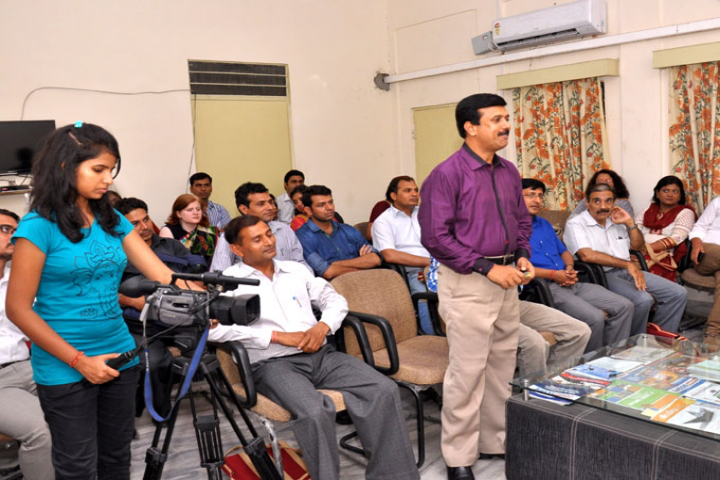Haridev Joshi University of Journalism and Mass Communication, Jaipur Haridev-Joshi-University-of-Journalism-and-Mass-Communication3