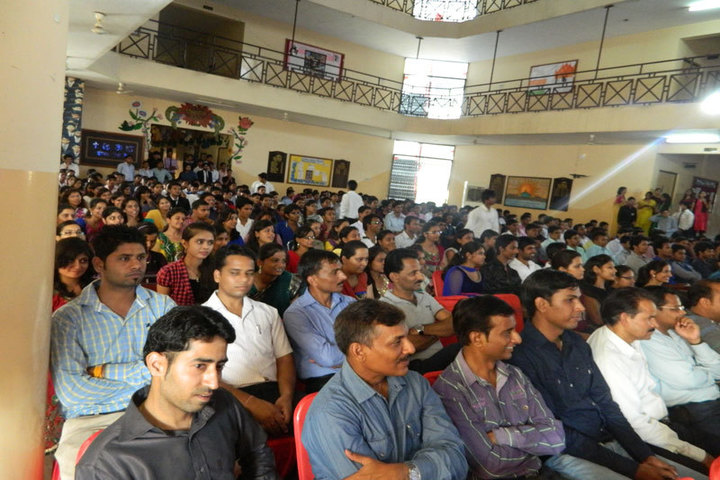 Career Point University, Kota 1-Career