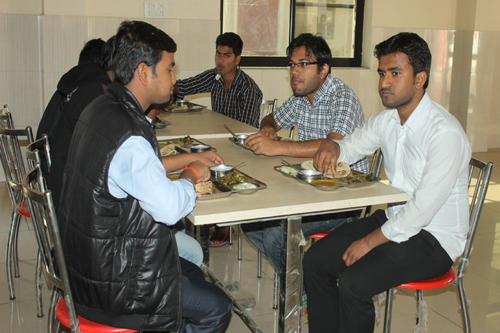 Career Point University, Kota 11-Career