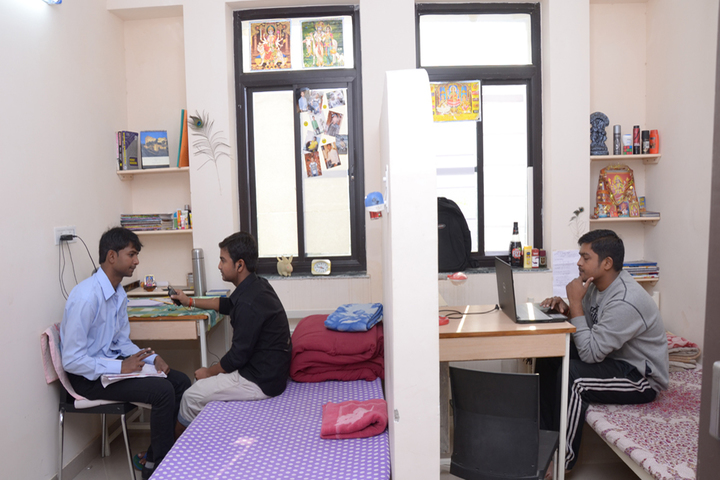 Career Point University, Kota 7-Career