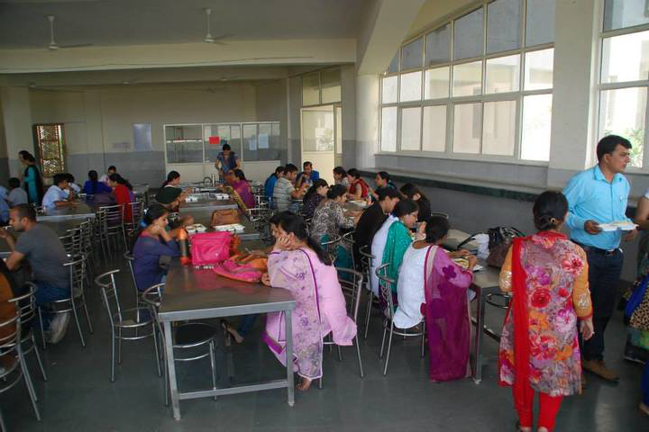 ITM School of Management, Gwalior (Also known as: ITM University Gwalior) ITM-School-of-Business-Gwalior-Canteen1