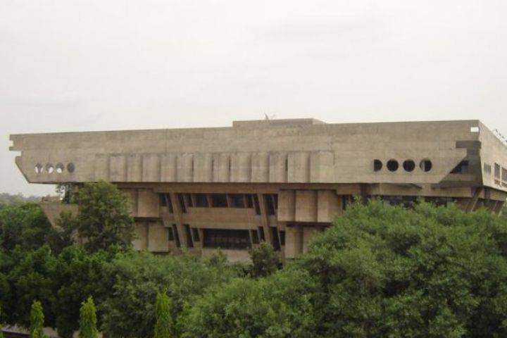 Guru Nanak Dev University, Amritsar GNDUA5