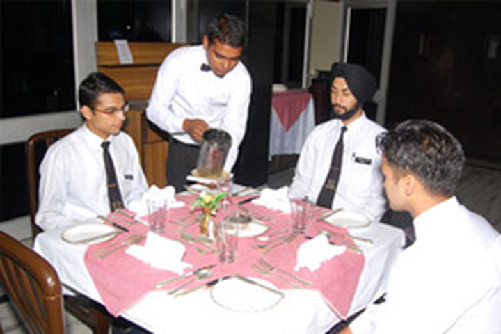 Institute of Hotel Management Catering and Nutrition, Gurdaspur resorant1