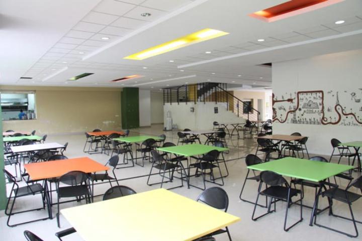 cafeteria
