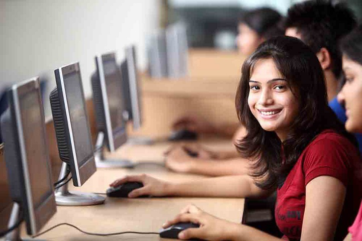 Anand College of Pharmacy, Agra Anand-College-of-Pharmacy-Agra-lab