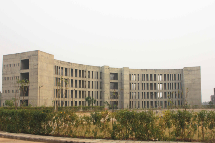 Gujarat National Law University, Gandhinagar University Building view of Gujarat National Law University Gandhinagar