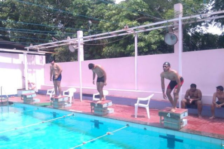 Auro University, Surat Swimming pool of Auro University Surat