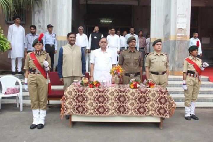 Gujarat University, Ahmedabad Gujarat-University-Ahmedabad11