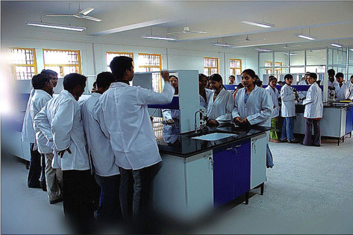 Chhatrapati Shahu Ji Maharaj University, Kanpur Lab view of Chhatrapati Shahu ji Maharaj University Kanpur