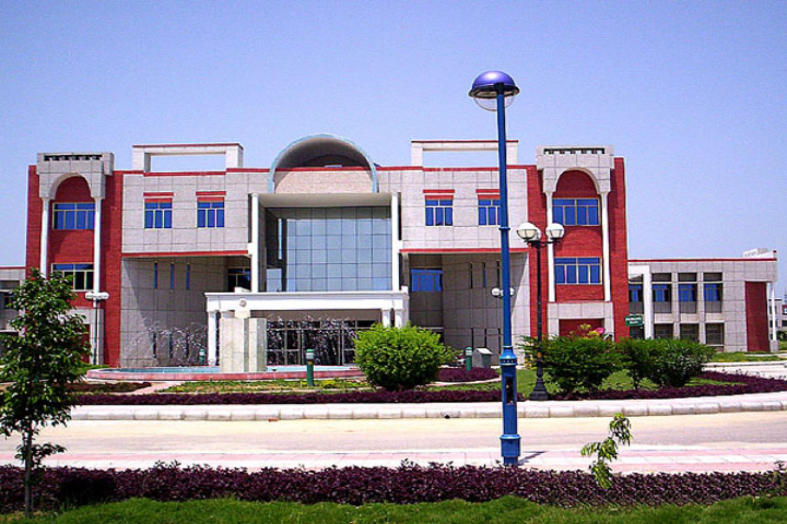 Chhatrapati Shahu Ji Maharaj University, Kanpur Front View of Chhatrapati Shahu ji Maharaj University Kanpur
