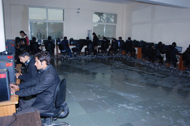 Career Point University, Hamirpur Career-Point-University-Hamirpur24
