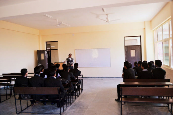 Career Point University, Hamirpur Career-Point-University-Hamirpur8