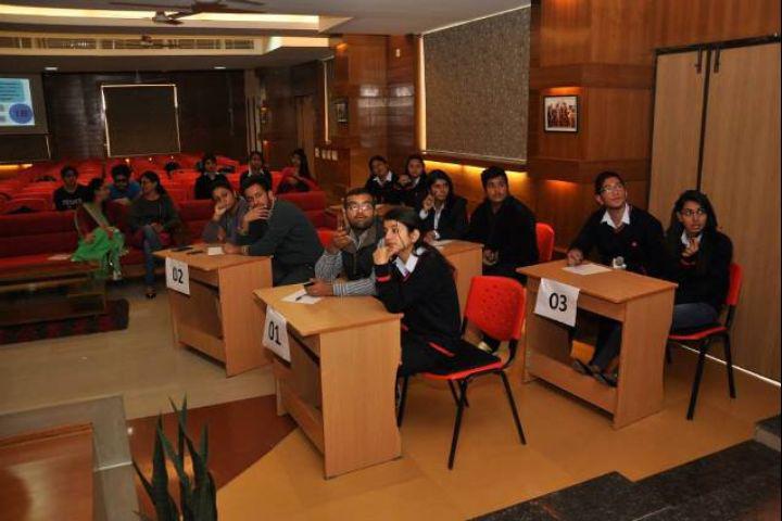 Chitkara University, Himachal Pradesh Students at Event Chitkara University Himachal Pradesh