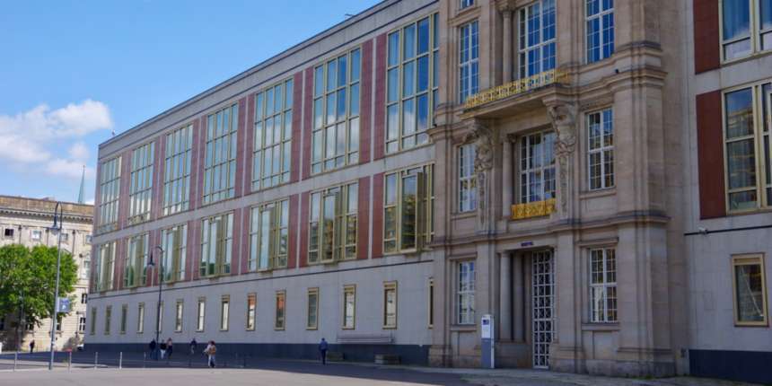 EMST Women in STEM Scholarship