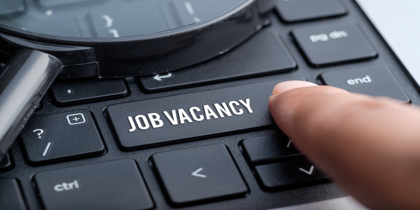 SSC Announces 4893 Vacancies for SSC CHSL 2019