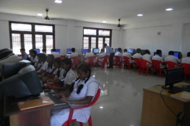 kamaraj english medium school - computer lab