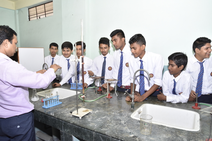 St Francis D Assisi High School-Chemistry Lab