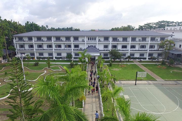 The Choice School-Upside View of Campus