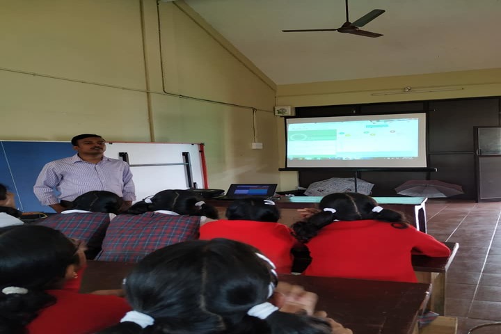 The Green Hills Public School-AV Room