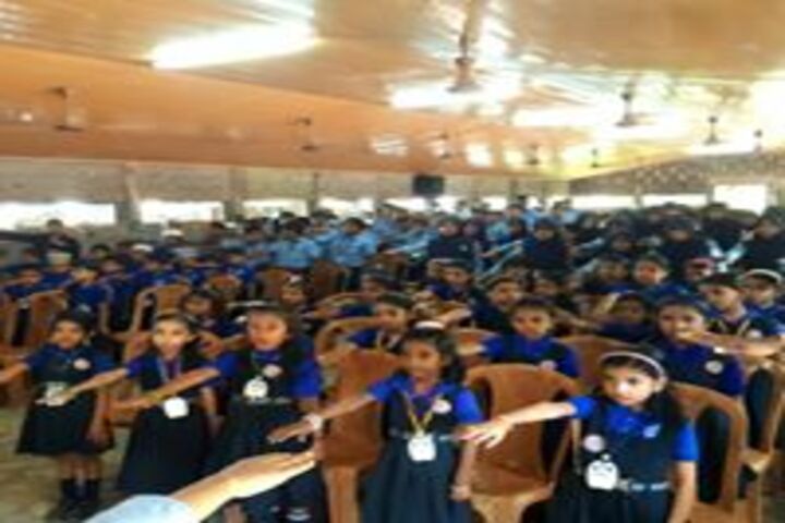 Umariyya Public School - prayer
