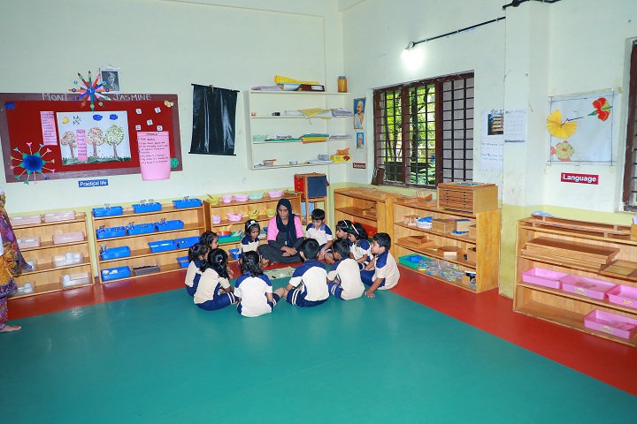 Umeri English School- Nursery Classroom