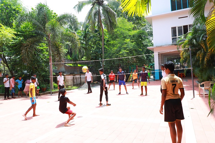 Umeri English School- Sports