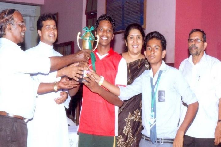 V N S S S N Trusts Central School - award