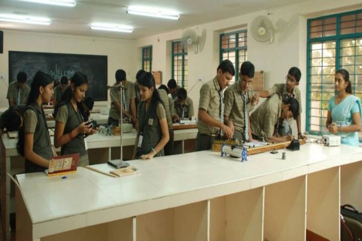 Vasavi vidyalaya - physics lab