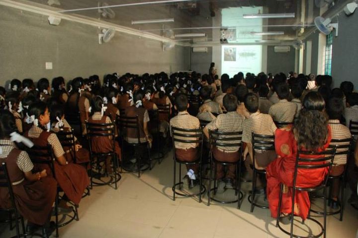 Vasavi vidyalaya - seminar hall