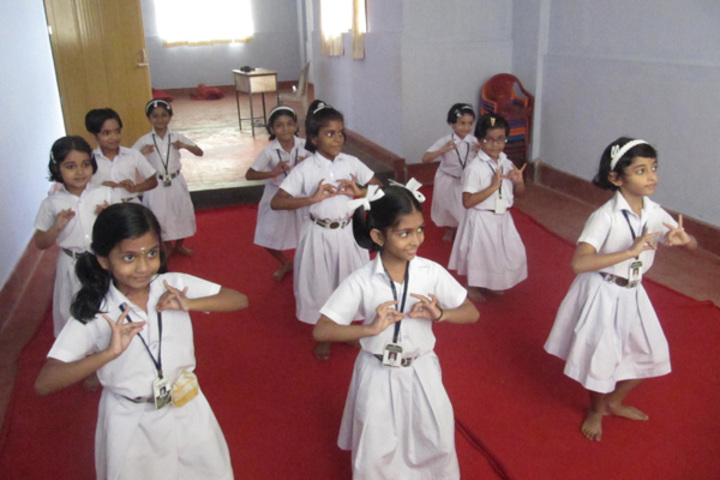 Vidyatmika Public School-Dance