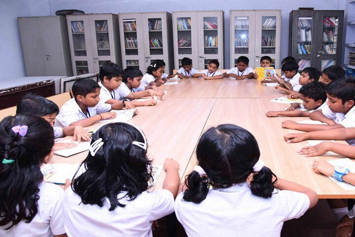Vidyatmika Public School-Library