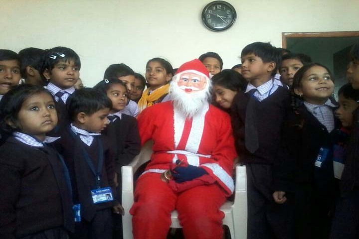 Aaradhya International School-Christmas Celebrations
