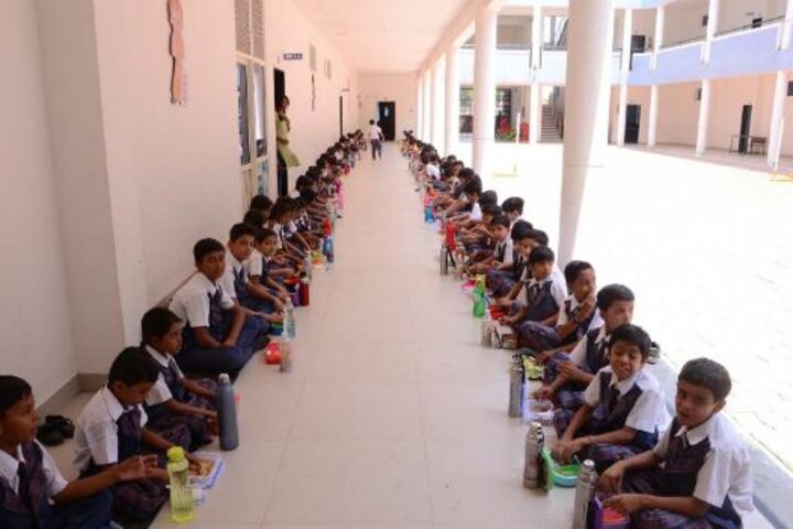 Alpha International School-Lunch